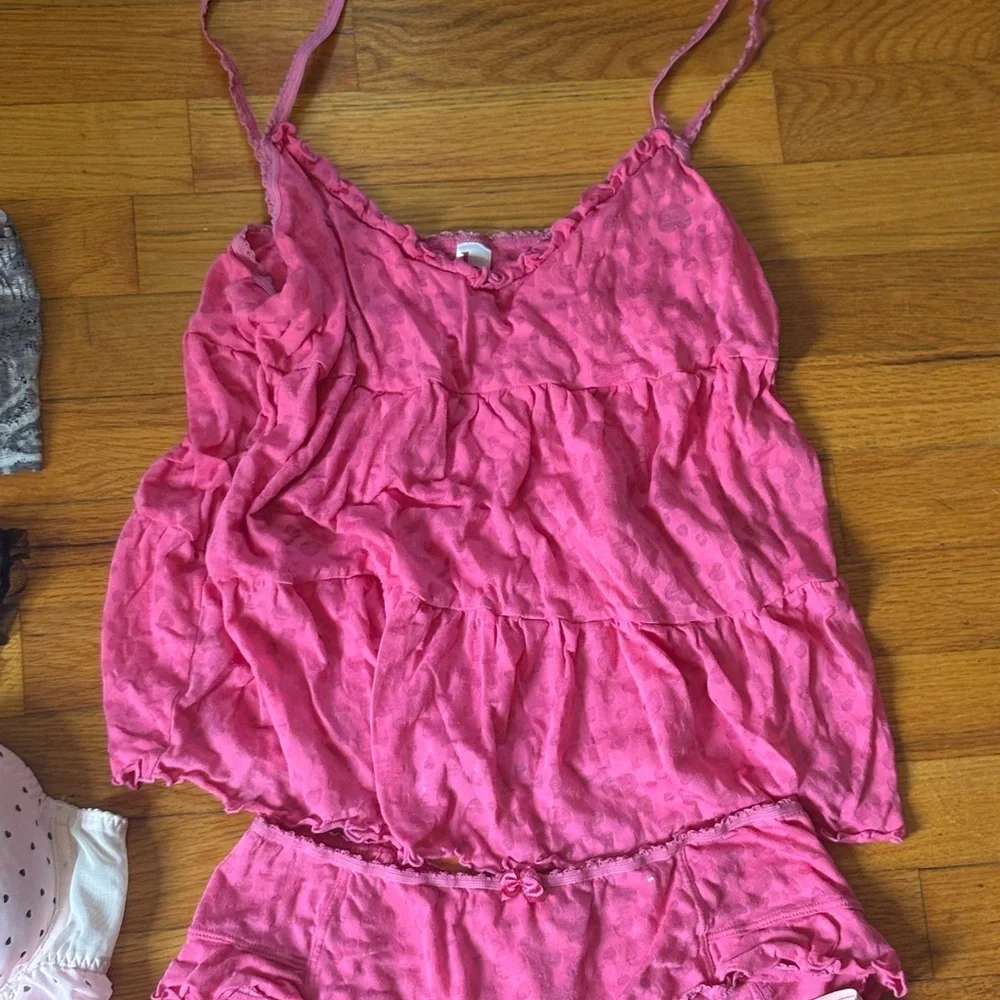 Woman’s intimate pajama set bralette bundle size XLARGE Victoria’s Secret - Picture 2 of 7